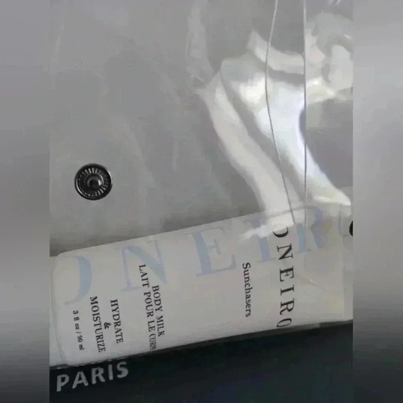 ONEIRO SUNCHASERS Set Multi Body Mist Body Milk Moisturizer Lotion Travel Pouch - Picture 3 of 6